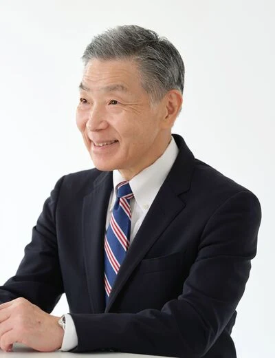 小出宗昭氏